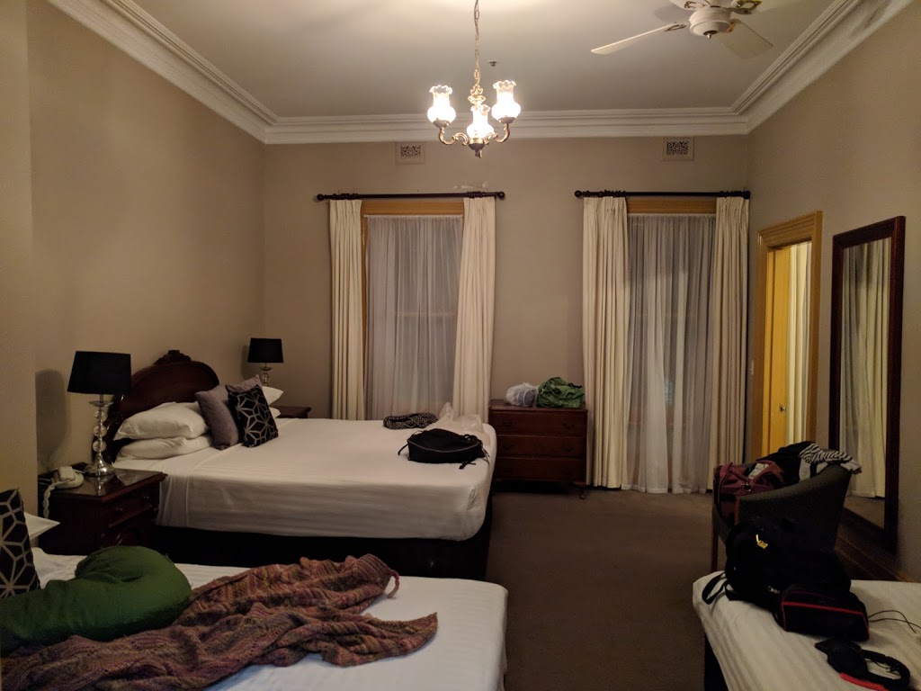 The Hotel Shamrock | Corner of Pall Mall &, Williamson St, Bendigo VIC 3550, Australia | Phone: (03) 5443 0333