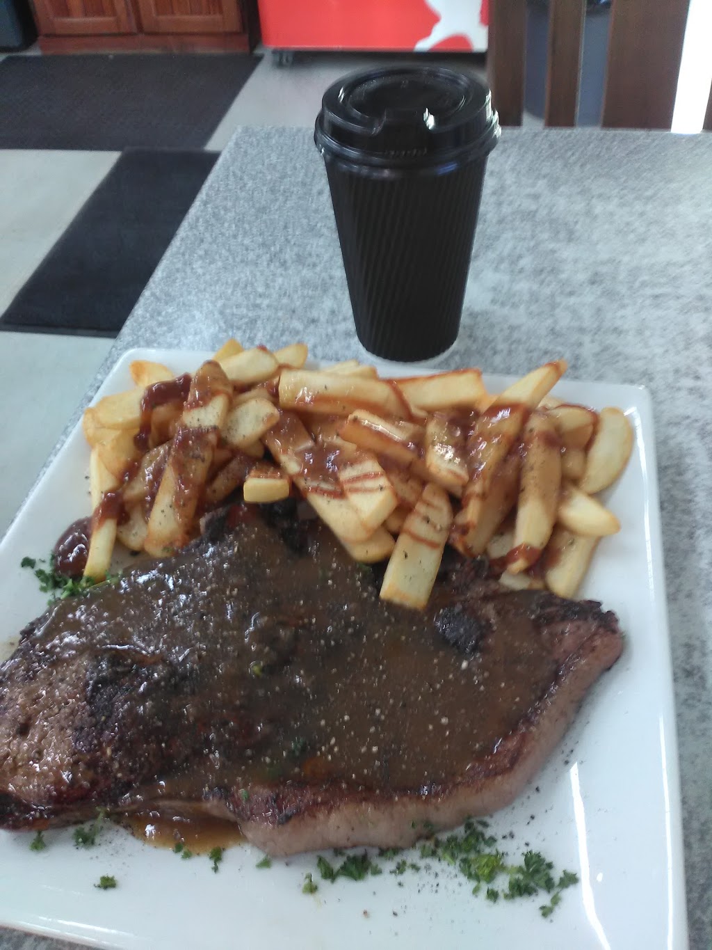 Port Truckie Diner | restaurant | 420 Footscray Rd, Melbourne VIC 3003, Australia | 0396899975 OR +61 3 9689 9975