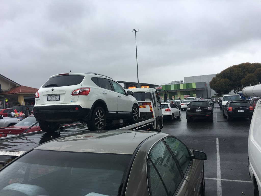 Tow Cars | 24 Maxwelton Circuit, Derrimut VIC 3030, Australia | Phone: (03) 8658 1544