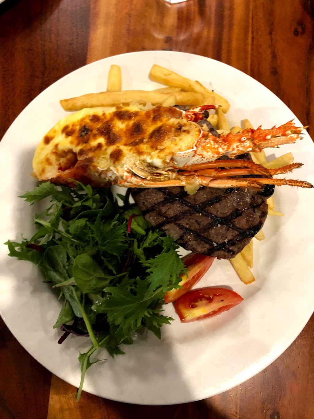 Herdsman Lake Tavern | restaurant | 33 Herdsman Parade, Wembley WA 6014, Australia | 0893875555 OR +61 8 9387 5555