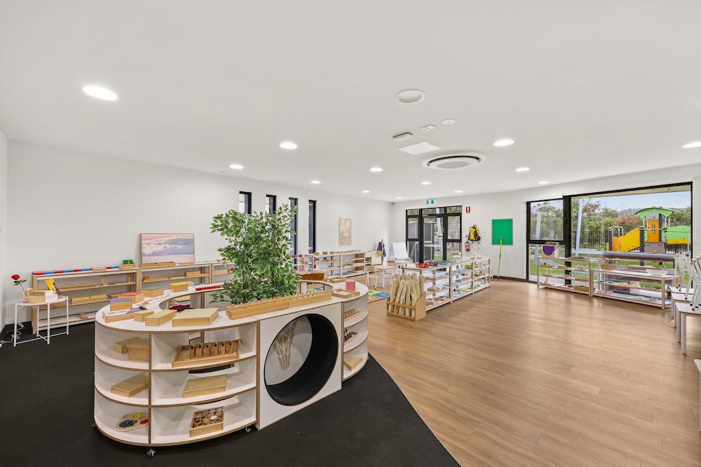 Amiga Montessori Officer Fields | 451 Brown Rd, Officer VIC 3809, Australia | Phone: (03) 7048 3210