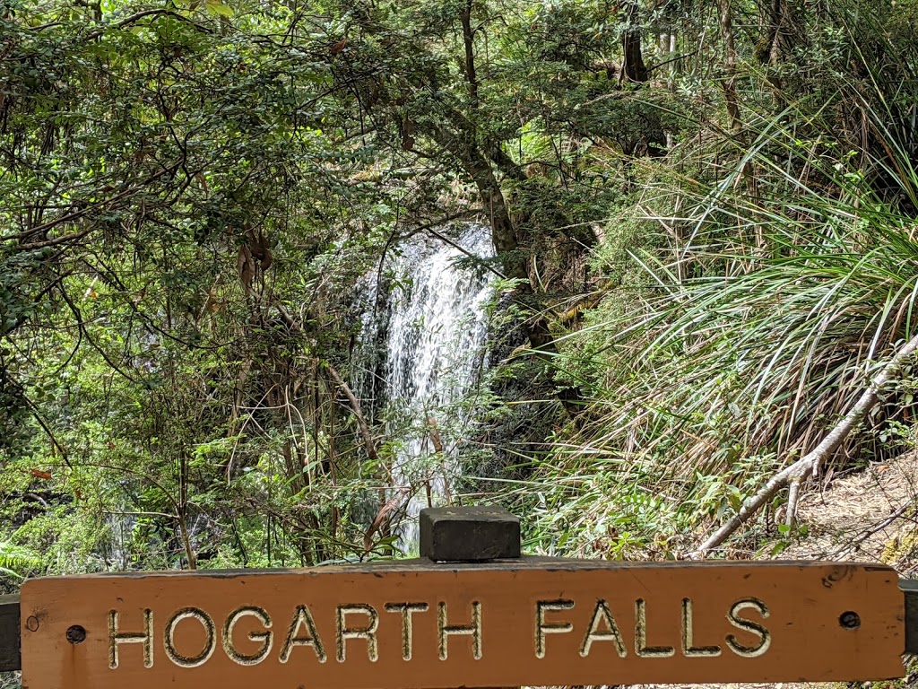 Hogarth Falls Car Park | Unnamed Road, Strahan TAS 7468, Australia | Phone: (03) 6472 6800