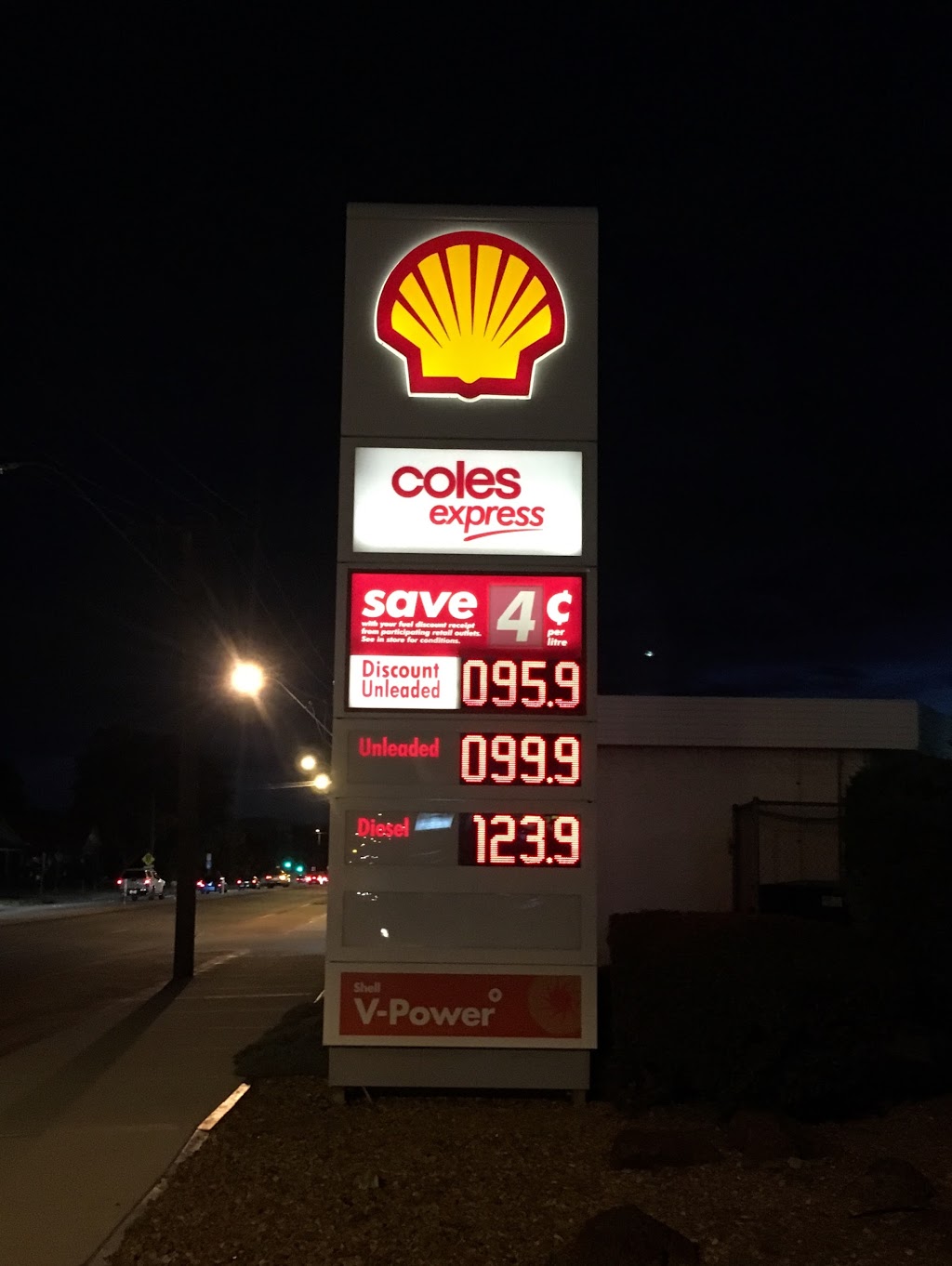 Shell | gas station | 3 Canning Hwy, Perth WA 6151, Australia | 0894745611 OR +61 8 9474 5611