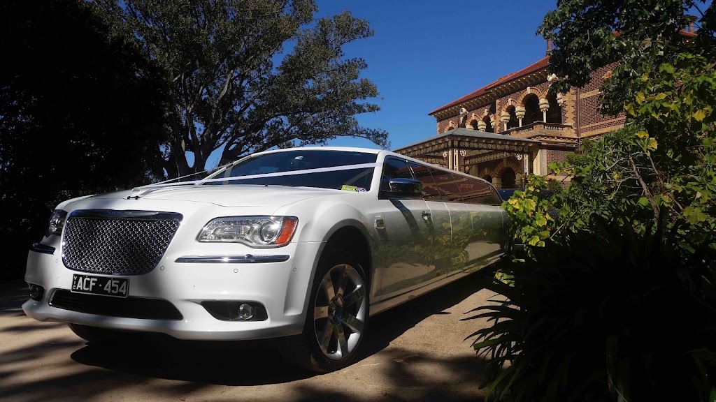 Amazing Limousines | 31 Berringa Rd, Ringwood North VIC 3134, Australia | Phone: (03) 9876 1538