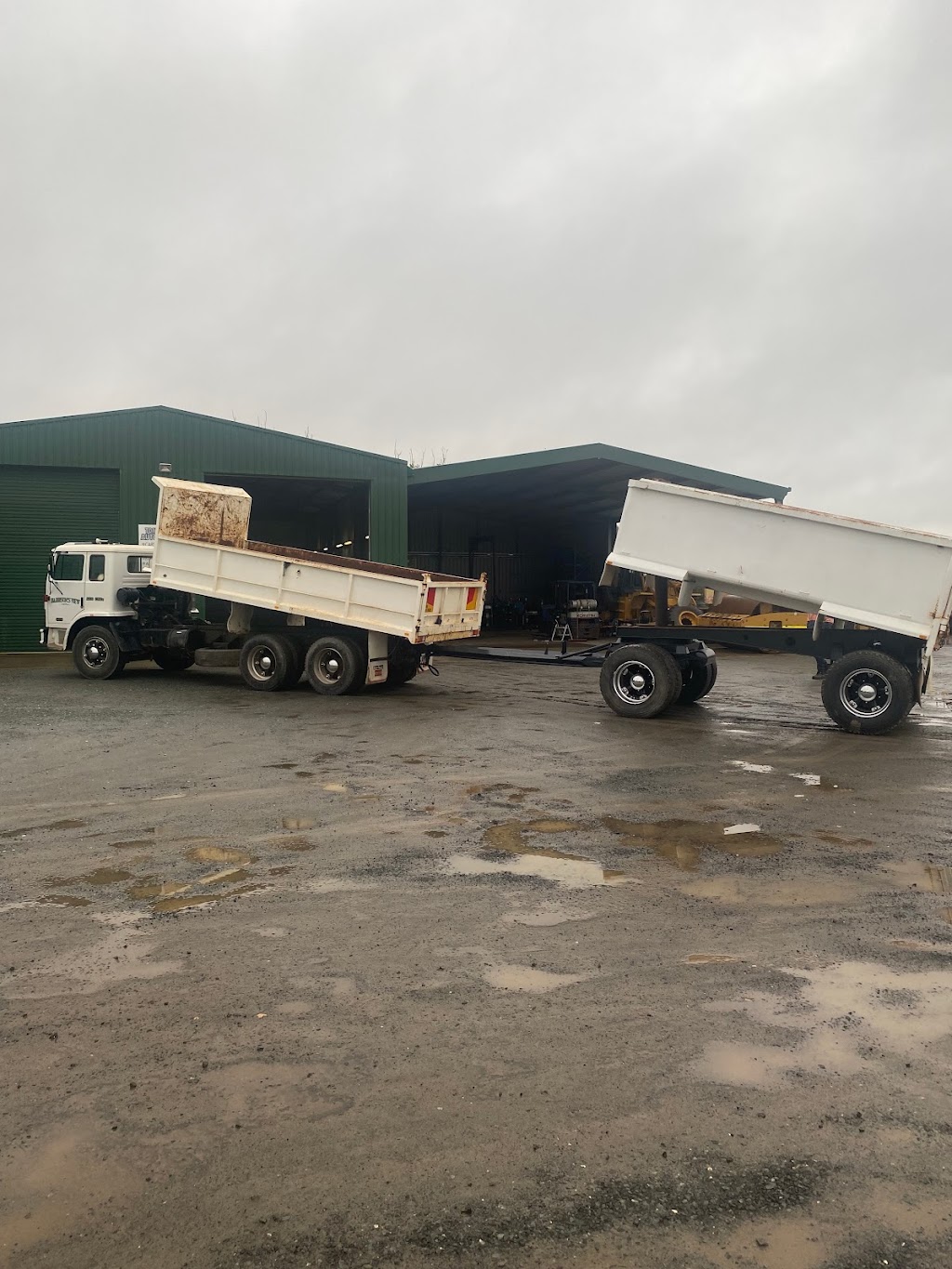 HV Rentals | 7200 Goulburn Valley Hwy, Kialla West VIC 3631, Australia | Phone: 0407 847 767