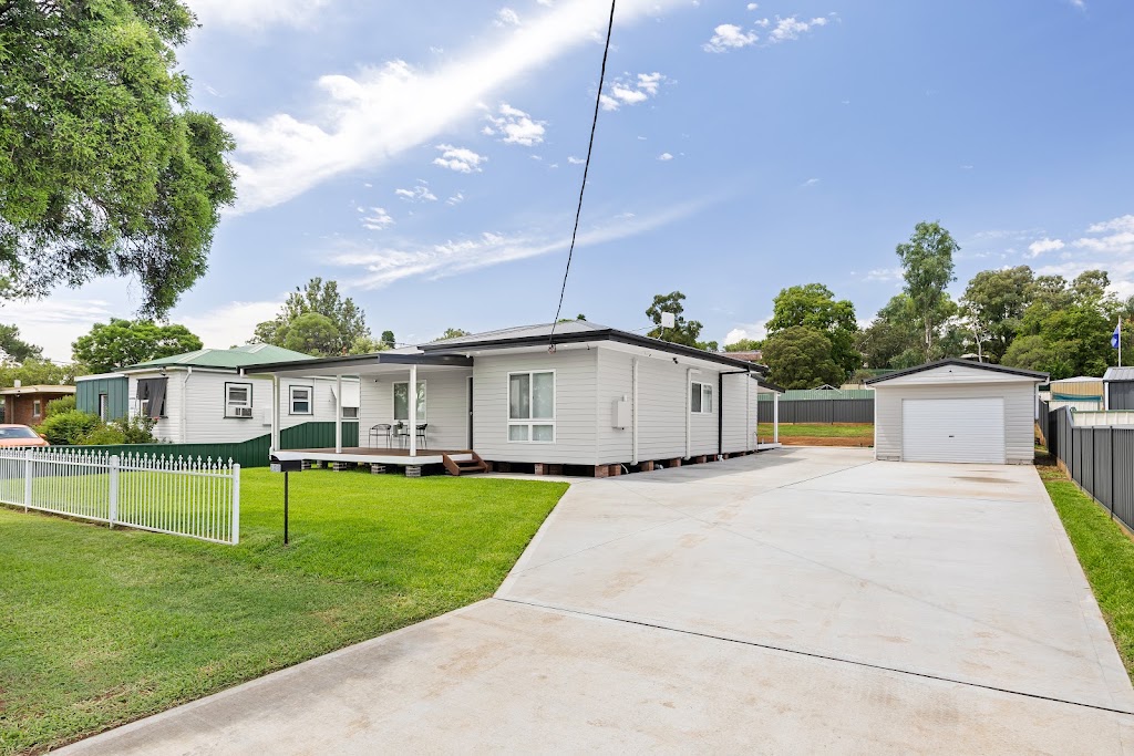 Sydney Street Stays | 186 Sydney St, Muswellbrook NSW 2333, Australia | Phone: 0438 245 206