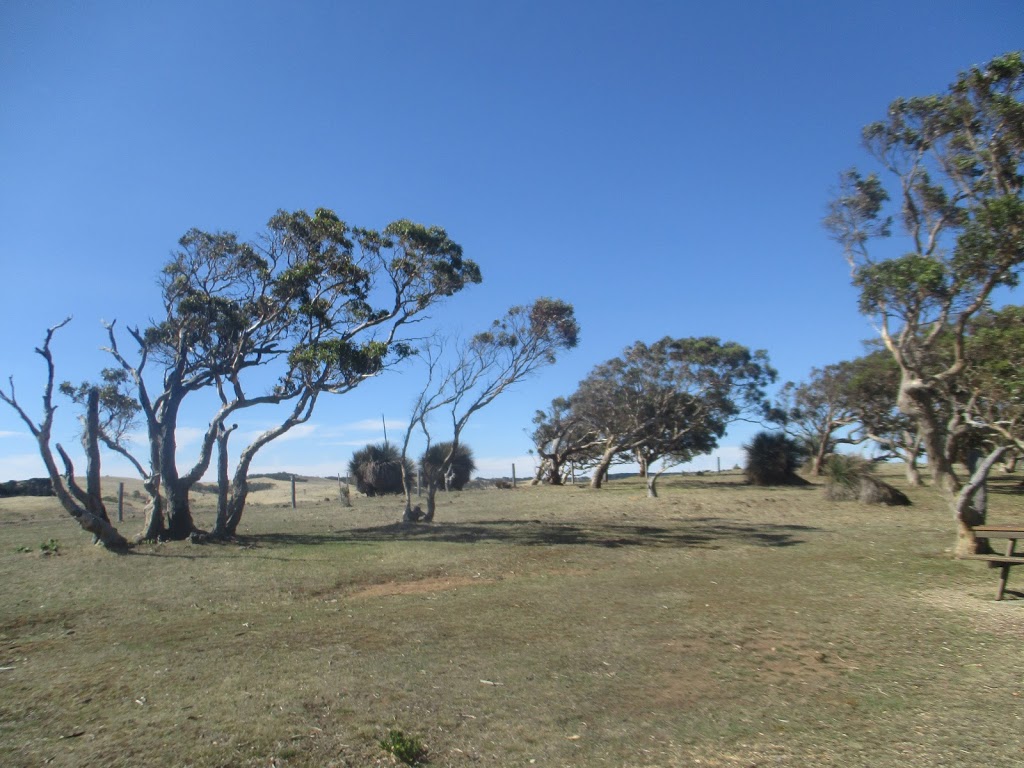 cobbler hill carpark | parking | Blowhole Beach Rd, Deep Creek SA 5204, Australia