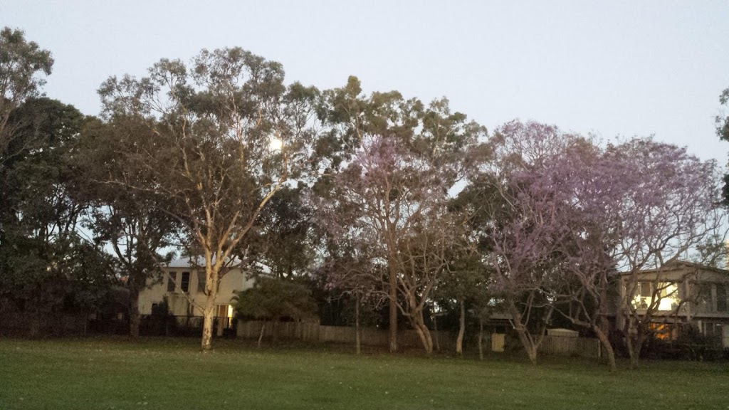 Ernie Tebb Park | park | Mountain View Ave, Miami QLD 4220, Australia