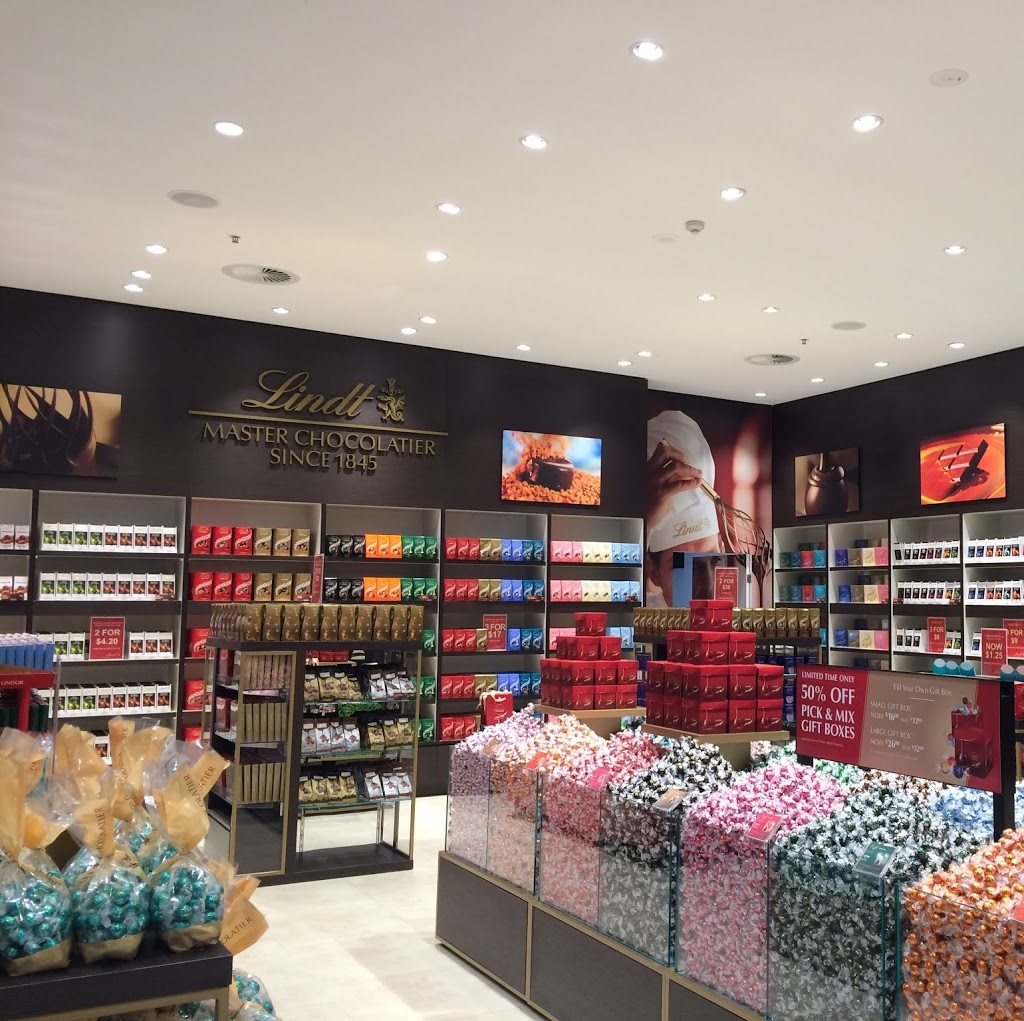 Lindt | Shop 586/337 Canberra Ave, Fyshwick ACT 2609, Australia | Phone: (02) 6280 9745