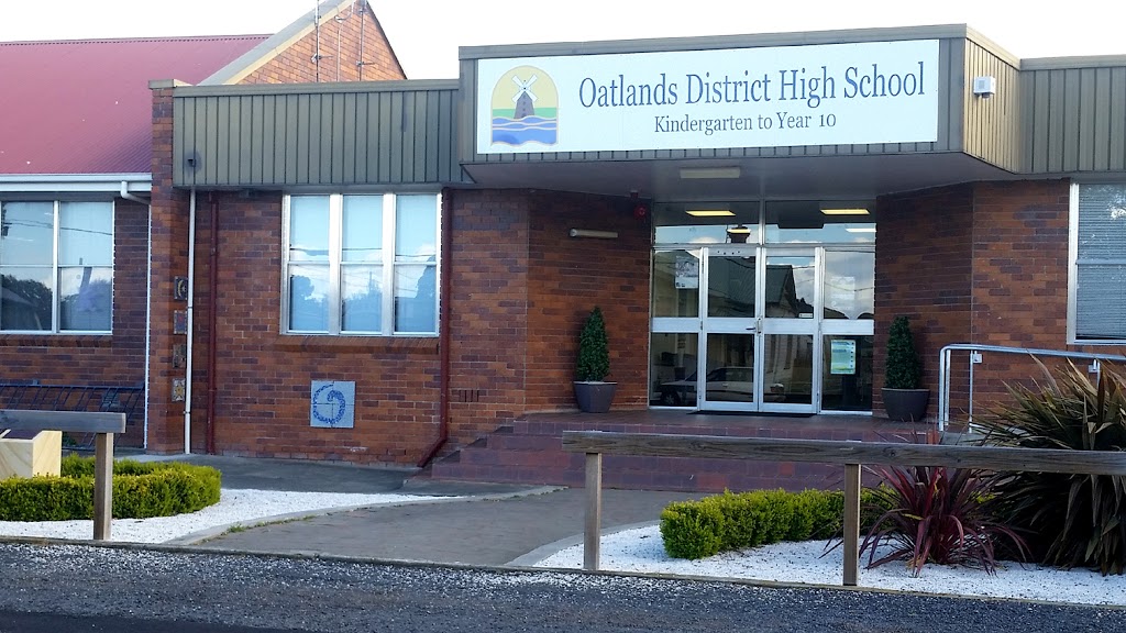 Oatlands District High School | 27 Church St, Oatlands TAS 7120, Australia | Phone: (03) 6254 1110