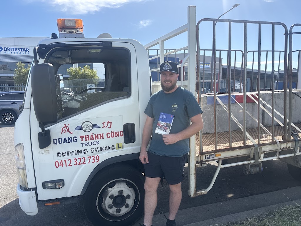 Quang Thanh Cong Truck Driving School | 90 Yarrawa St, Prestons NSW 2170, Australia | Phone: 0412 322 739