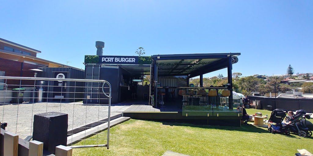 Port Burger | cafe | 19 Saltfleet St, Port Noarlunga SA 5167, Australia | 0872883982 OR +61 8 7288 3982