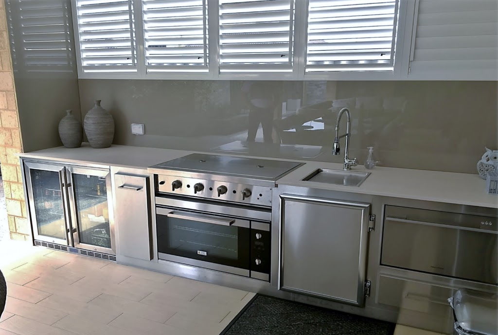 Alfresco Kitchens | 5/10 Mcelligott Ct, Canning Vale WA 6155, Australia | Phone: (08) 9456 0549