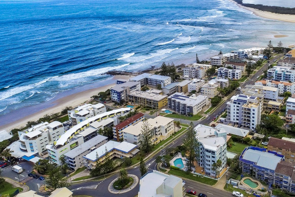 Gena Apartments | 4 Warne Terrace, Kings Beach QLD 4551, Australia | Phone: (07) 5491 0000