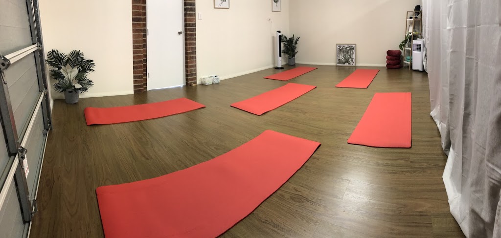 Leftbox Pilates | 17 Coolabah Cl, Fletcher NSW 2287, Australia | Phone: 0409 180 775