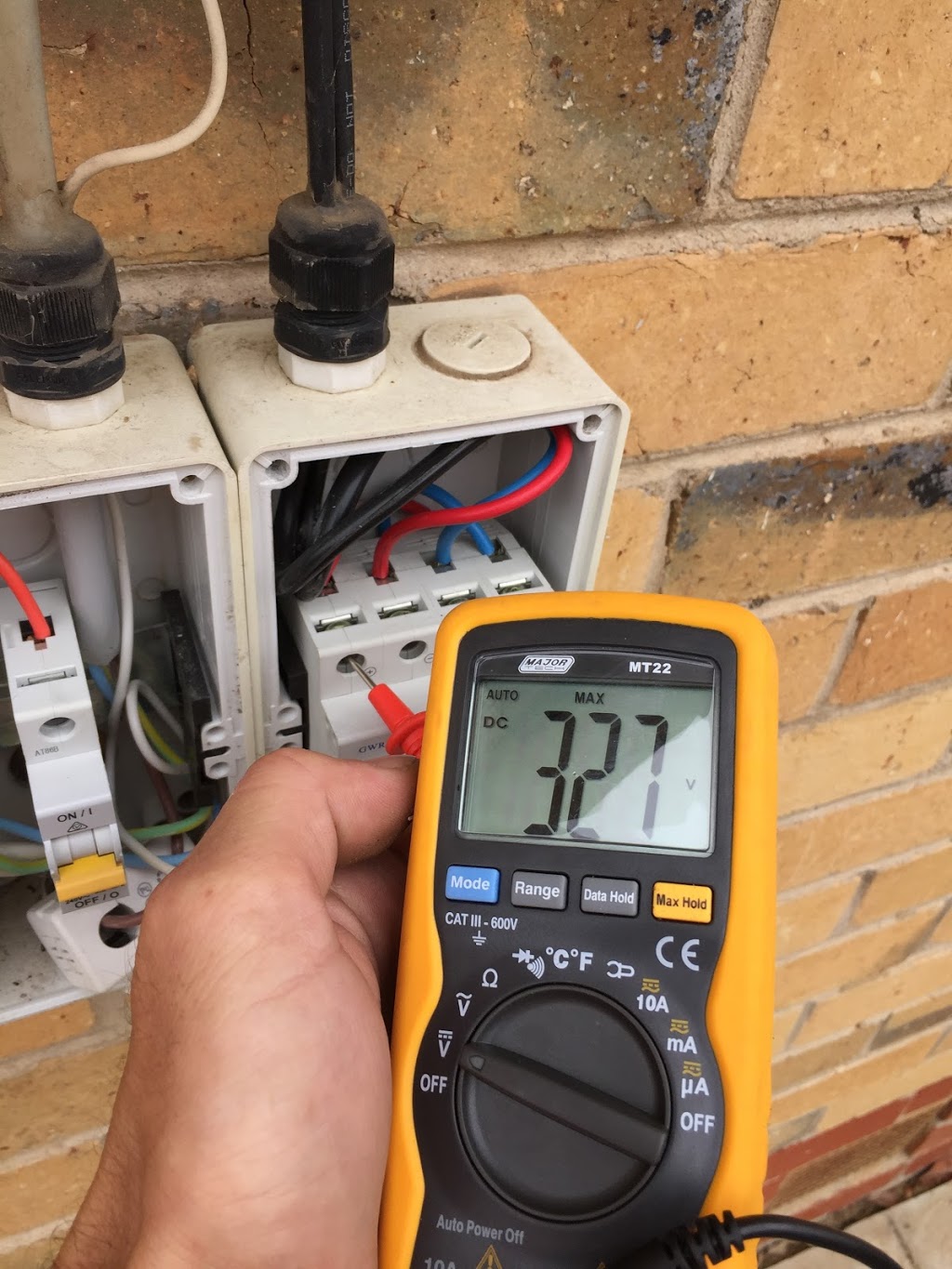 Avram Electrical Services | electrician | 37 Tilley Dr, Maddingley VIC 3340, Australia | 0425042801 OR +61 425 042 801