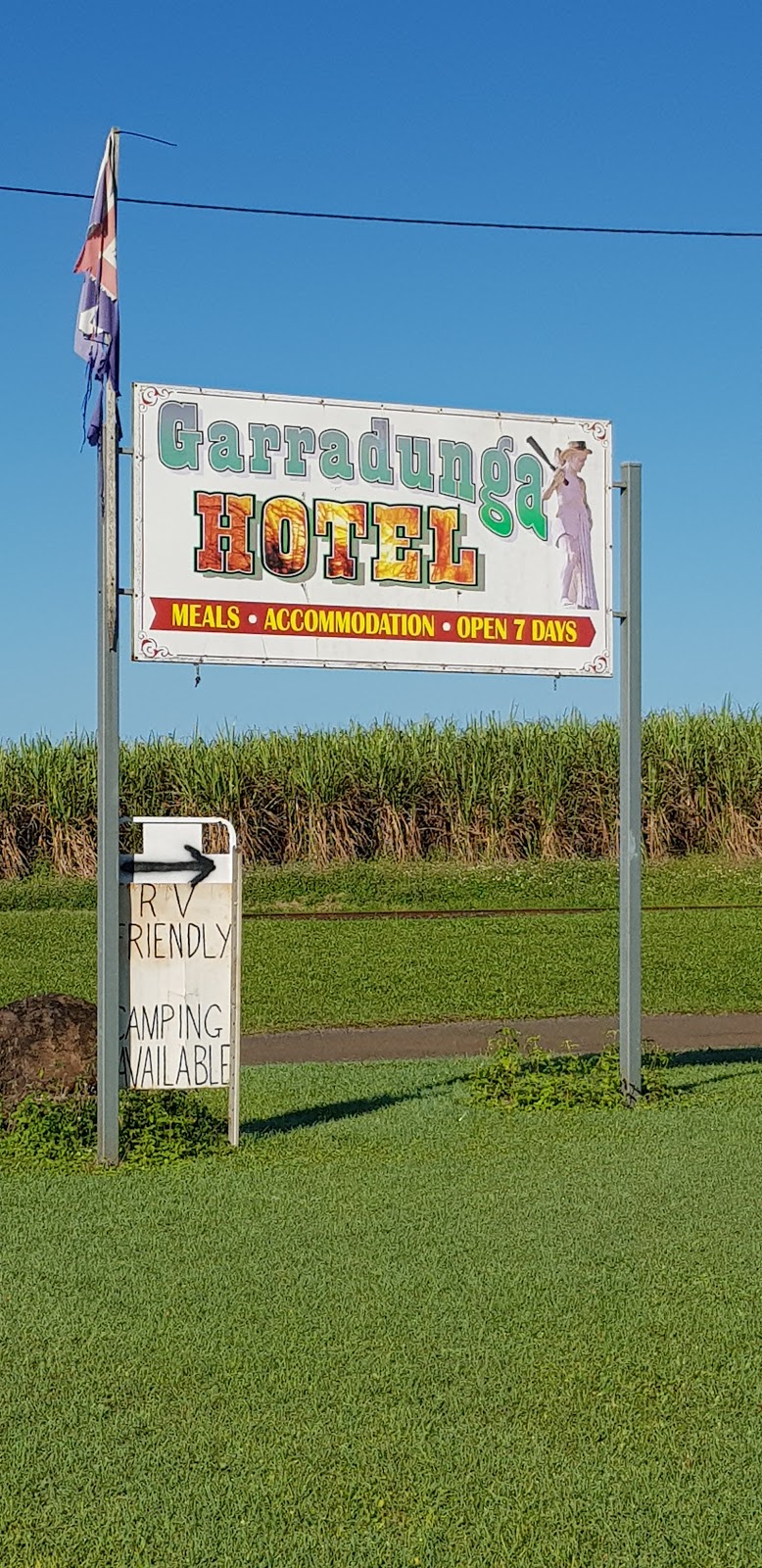 Garradunga Hotel | lodging | 191 Garradunga Rd, Garradunga QLD 4860, Australia | 0740633708 OR +61 7 4063 3708