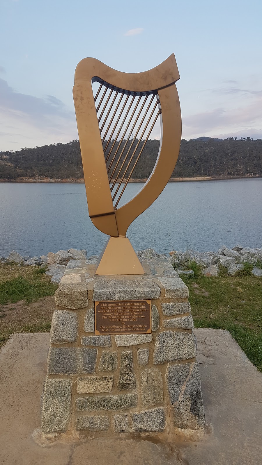 Irish memorial | 33 Kosciuszko Rd, Jindabyne NSW 2627, Australia