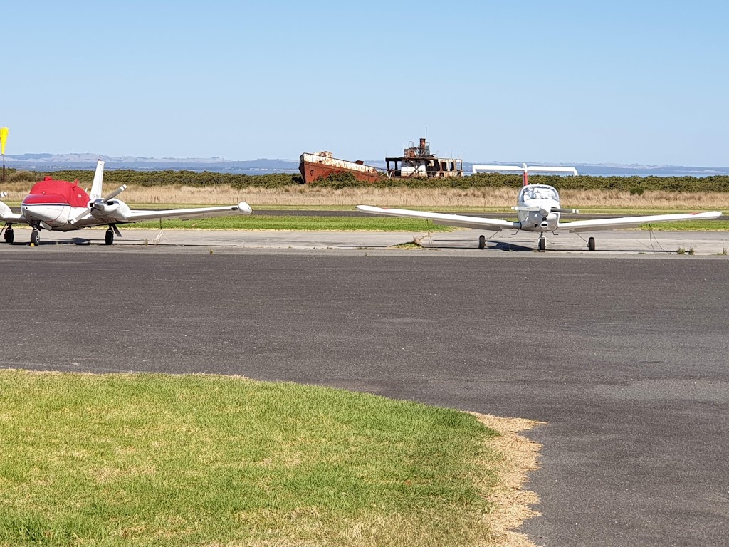 Tooradin Airfield | M420, Tooradin VIC 3980, Australia | Phone: (03) 5998 3722