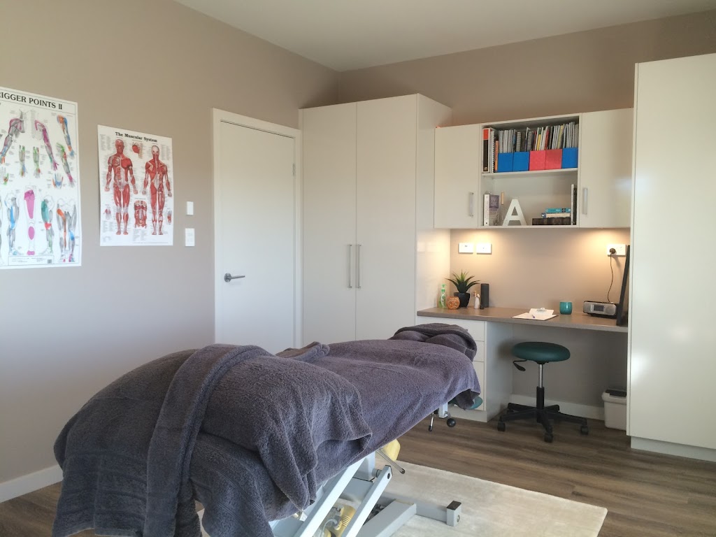 Ambers Massage Therapy |  | 10 Pedley Pl, Legana TAS 7277, Australia | 0459935259 OR +61 459 935 259