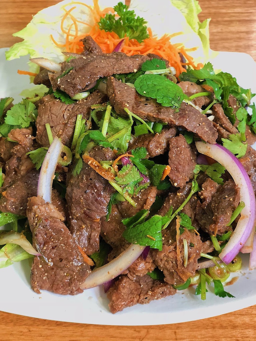 Nom Thai Cuisine | restaurant | 116 McKenzie St, Melton VIC 3337, Australia | 0397431115 OR +61 3 9743 1115