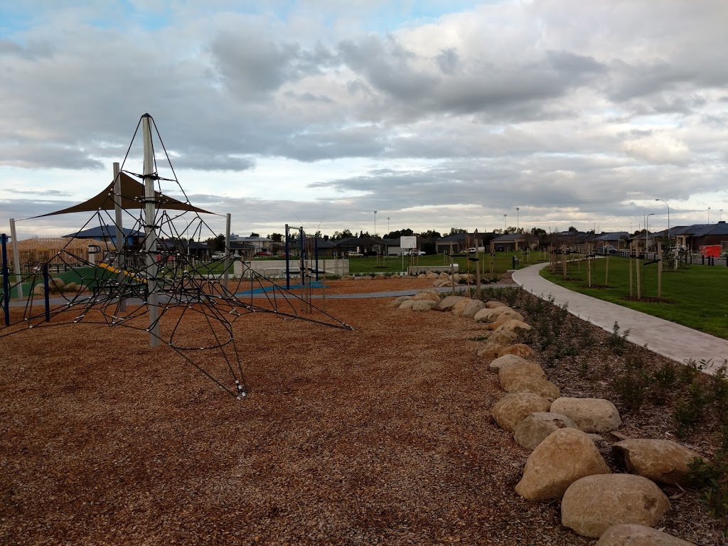 Grow Estate Reserve | park | Cranbourne East VIC 3977, Australia