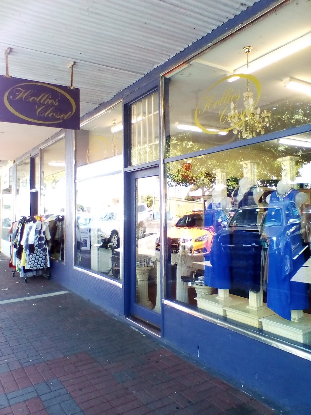 Hollies Closet | clothing store | 80 Albert St, Moe VIC 3825, Australia | 0351261166 OR +61 3 5126 1166
