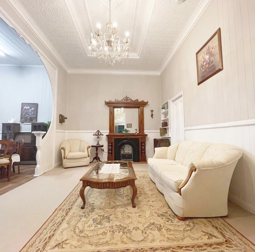 Mrs P’s Cottage | lodging | 30 Queen St, Harrisville QLD 4307, Australia | 0401659389 OR +61 401 659 389