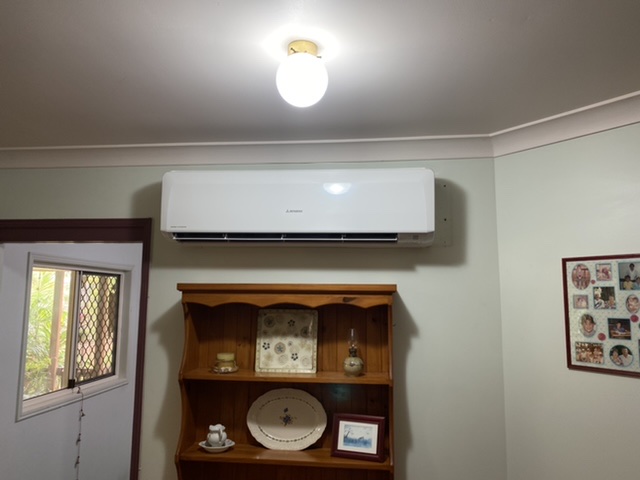 S Twine Electrical | 9 Oakwood Ct, Fernvale QLD 4306, Australia | Phone: 0414 289 034