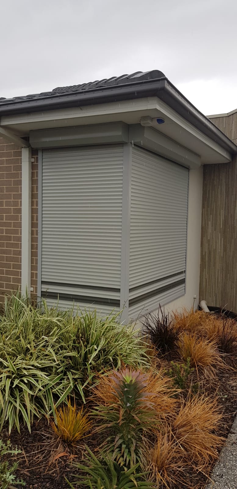 Roller Shutters | AUWRS | Security Doors | 23 Station St, Burwood VIC 3125, Australia | Phone: 1800 748 887