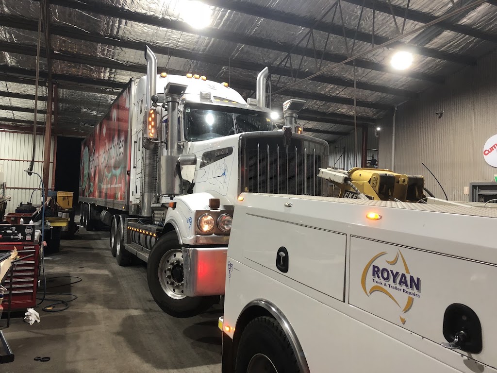Dubbo Heavy Towing and Salvage | 51-53 Douglas Mawson Dr, Dubbo NSW 2830, Australia | Phone: 0488 003 595
