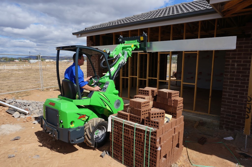 Avant Mini Loaders | 9 ONeil St, Unanderra NSW 2526, Australia | Phone: (02) 4272 6853