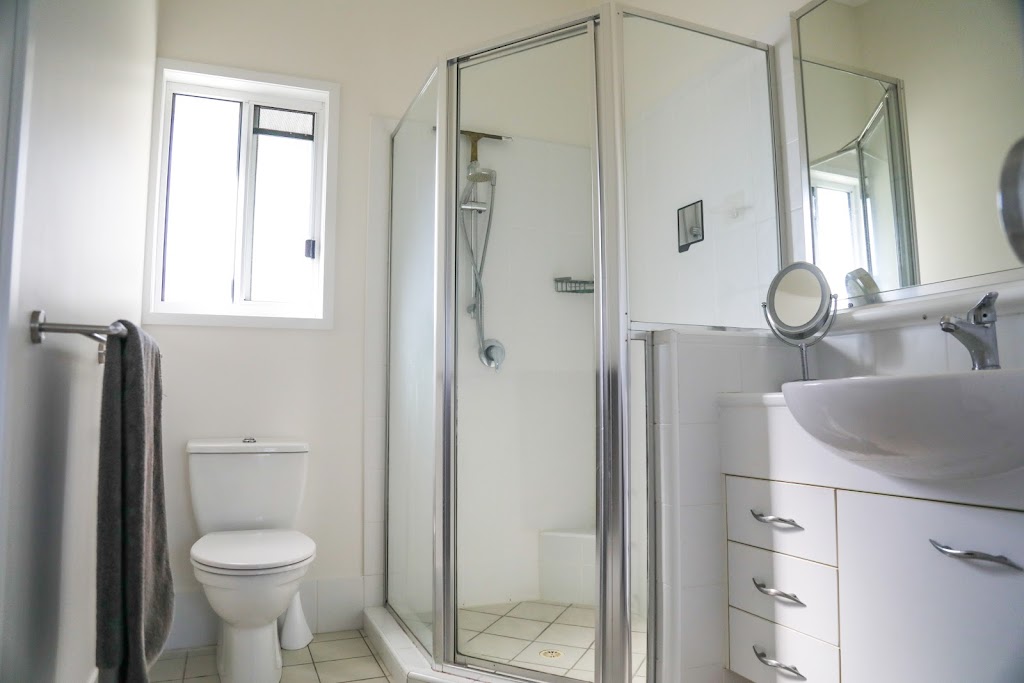 Views on Pratt | Unit 3/5 Pratt Ct, Point Lookout QLD 4183, Australia | Phone: 0418 859 564