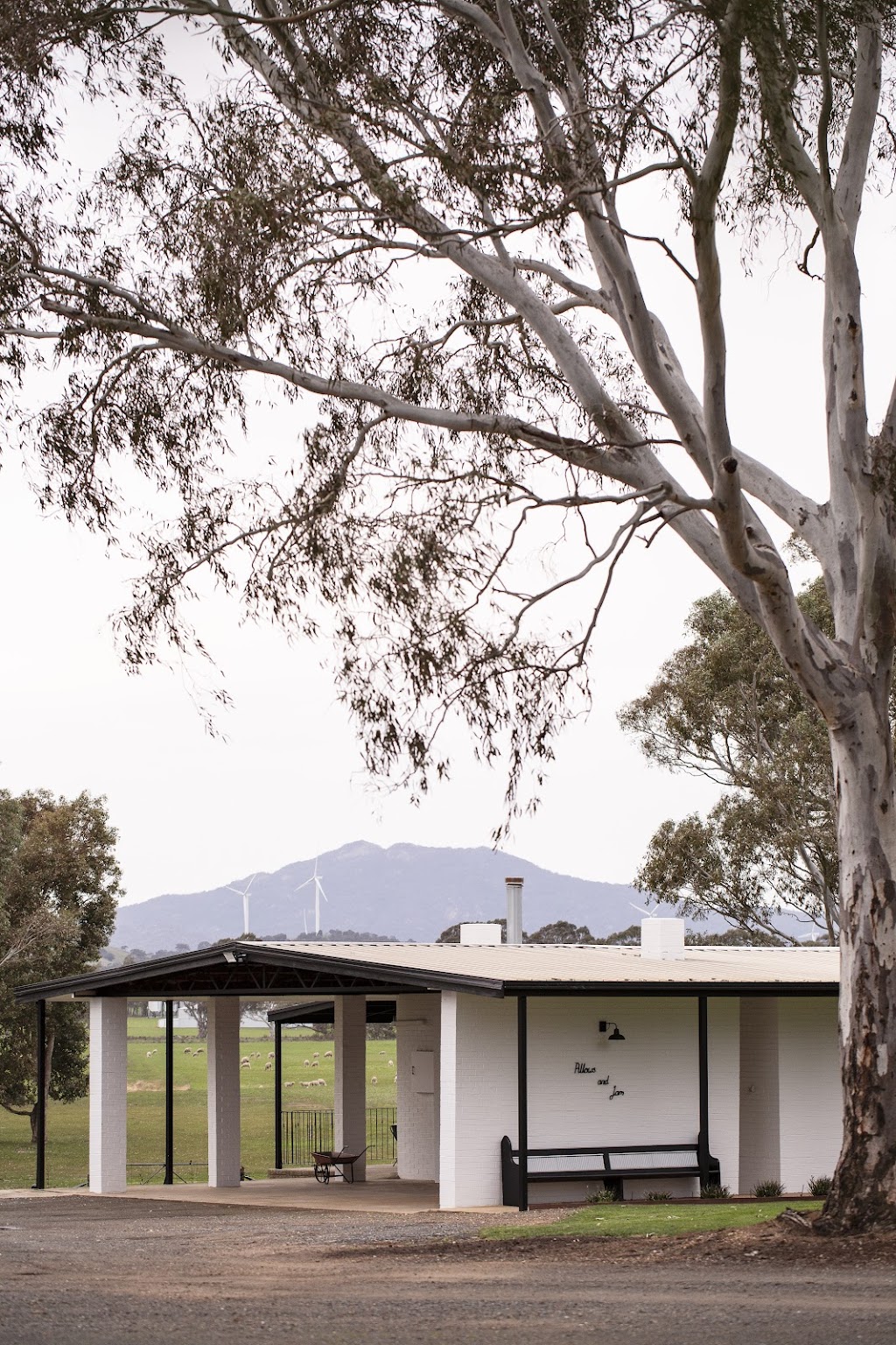 Pillows and Jam | 884 Warrayatkin Rd, Ararat VIC 3377, Australia | Phone: 0419 110 793