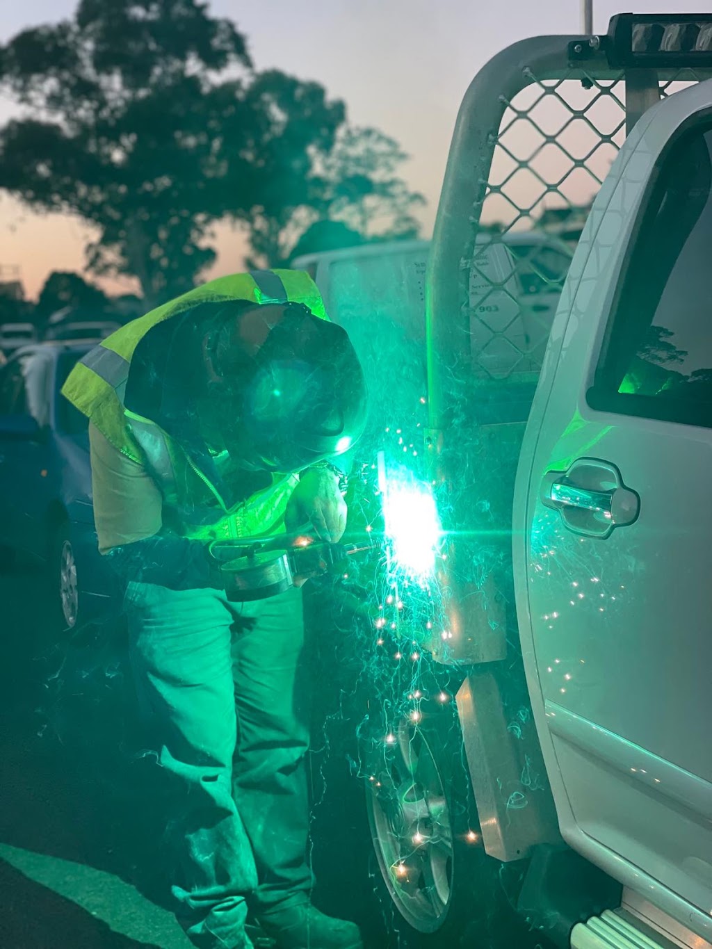 Welding-services-fabrication | 4 Louise Ave, Ingleburn NSW 2565, Australia | Phone: 0432 187 439