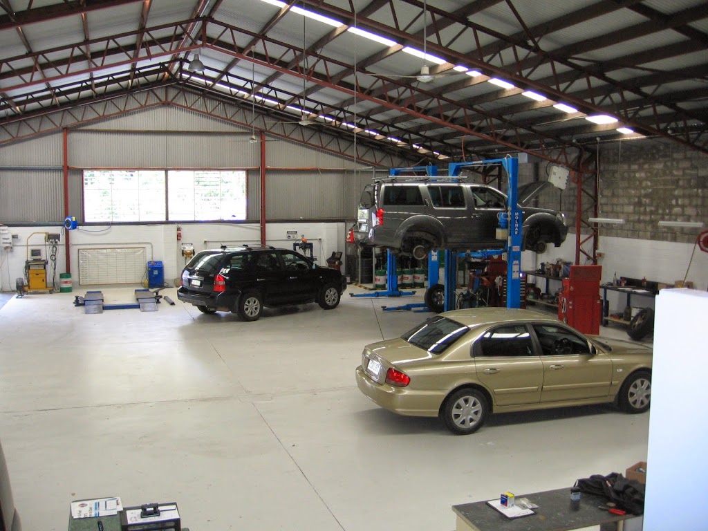Motorvation Automotive | car repair | 17 Gould Rd, Herston QLD 4006, Australia | 0732577755 OR +61 7 3257 7755