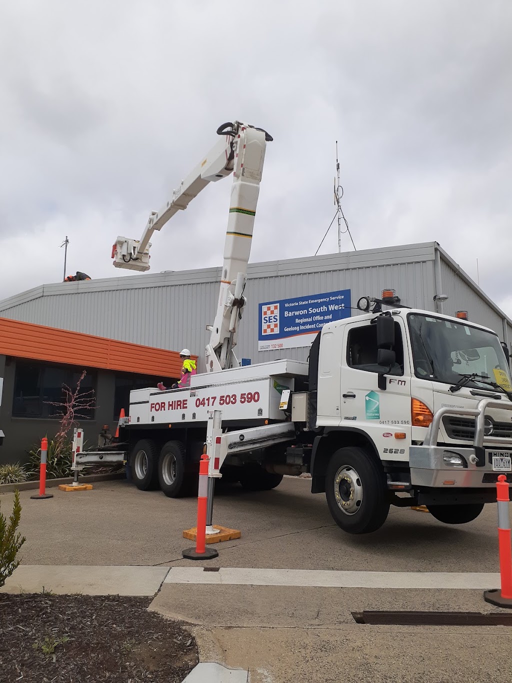 VICSES South West Region Office Geelong | 90 Furner Ave, Bell Park VIC 3215, Australia | Phone: 13 25 00