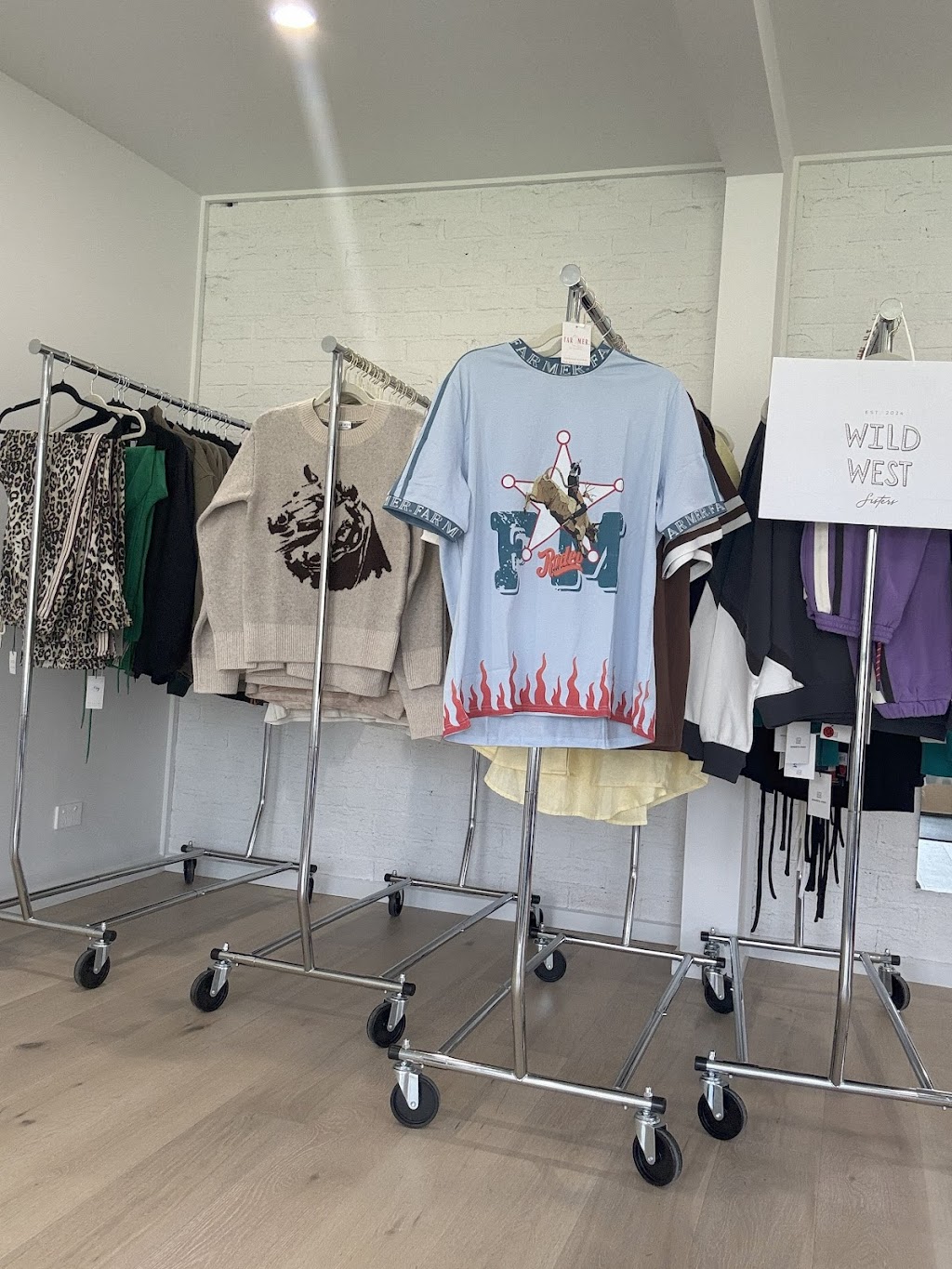 Wild West Sisters | 125 The Old Oaks Rd, Grasmere NSW 2570, Australia | Phone: 0438 609 904