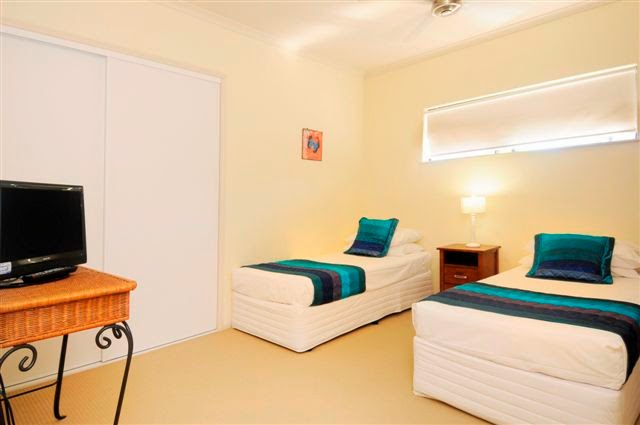 Nautilus Holiday Apartments | real estate agency | 69/71 Davidson St, Port Douglas QLD 4877, Australia | 0740994100 OR +61 7 4099 4100