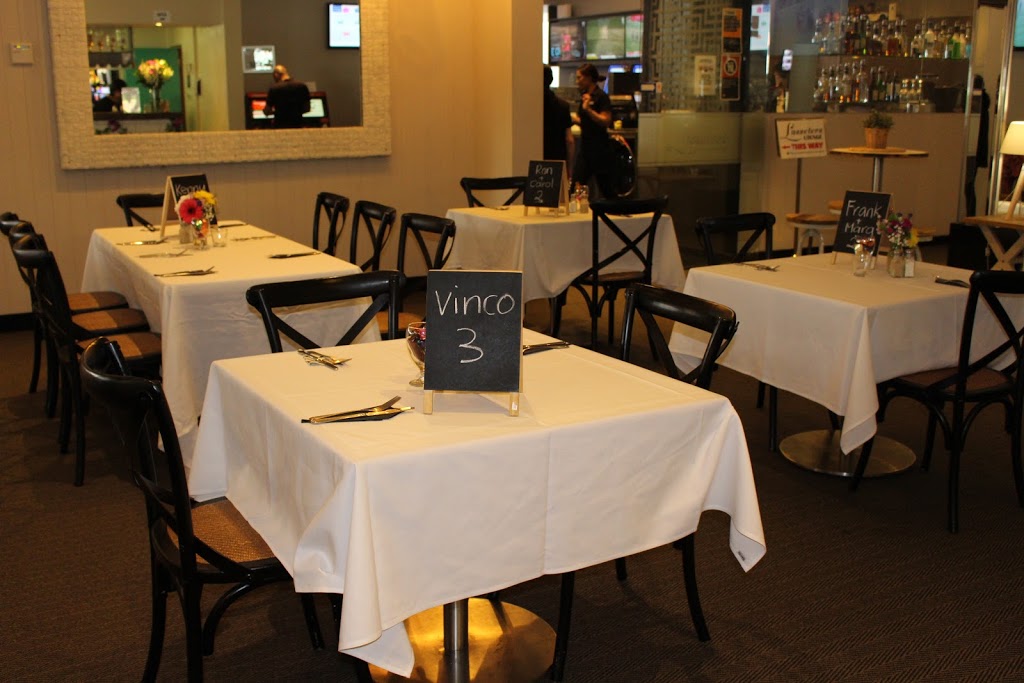 Twin Willows Hotel | restaurant | 739 Hume Hwy, Bass Hill NSW 2197, Australia | 0297240637 OR +61 2 9724 0637