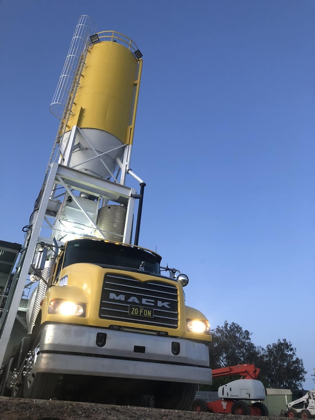 Fontanas Concrete | 93 Kenilworth St, Warwick QLD 4370, Australia | Phone: 0429 700 380