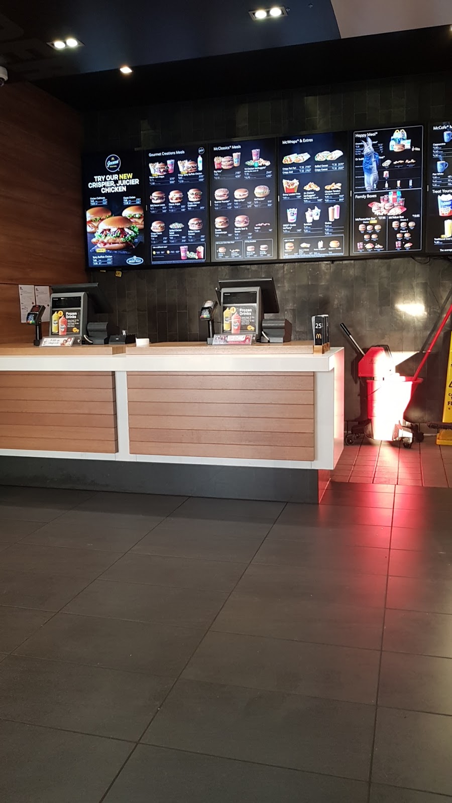 McDonalds Epsom | 582/586 Napier St, White Hills VIC 3550, Australia | Phone: (03) 5448 5194