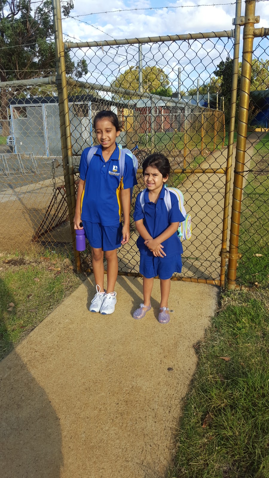 Brookman Primary School | school | 34 Brookman Ave, Langford WA 6147, Australia | 0894585542 OR +61 8 9458 5542