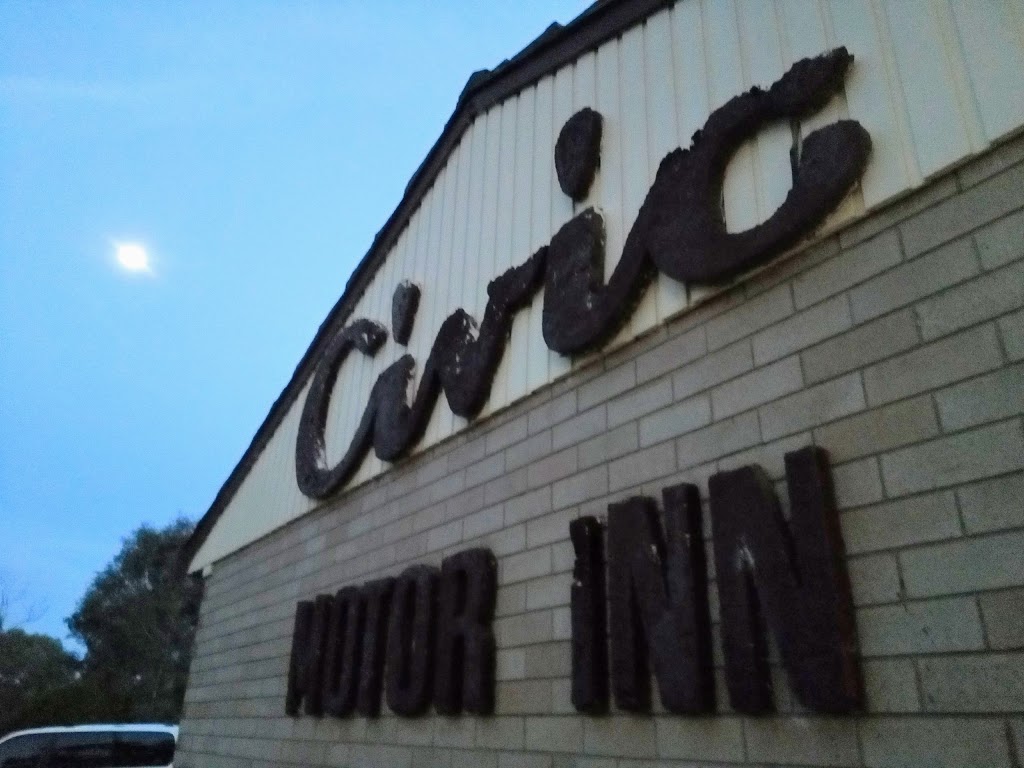 Civic Motor Inn | 20 Young Rd, Cowra NSW 2794, Australia | Phone: (02) 6341 1753