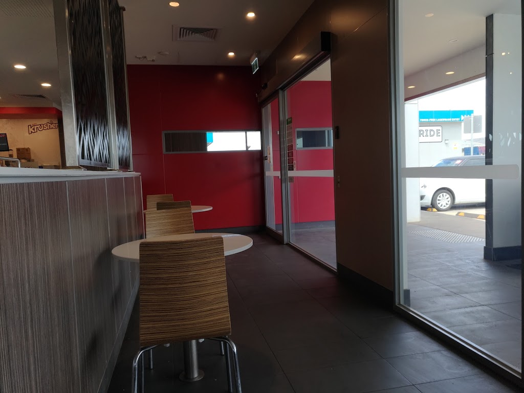 KFC Truganina | meal takeaway | 471 Leakes Rd, Truganina VIC 3029, Australia | 0393609395 OR +61 3 9360 9395