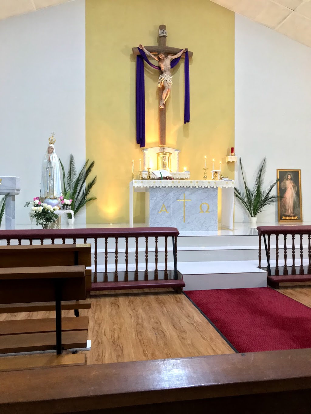 Our Lady Queen of Peace Catholic Church | church | 25 Harfoot St, Willagee WA 6156, Australia | 0893371949 OR +61 8 9337 1949