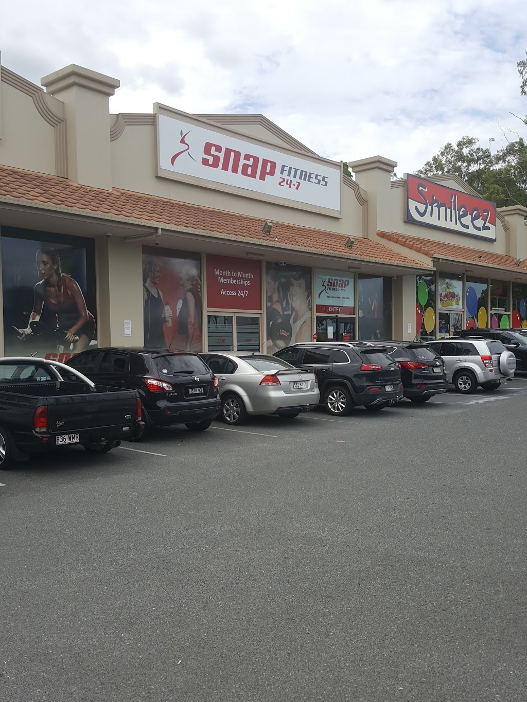 Snap Fitness 24/7 Parkwood | 250 Olsen Ave, Parkwood QLD 4214, Australia | Phone: 0432 225 519