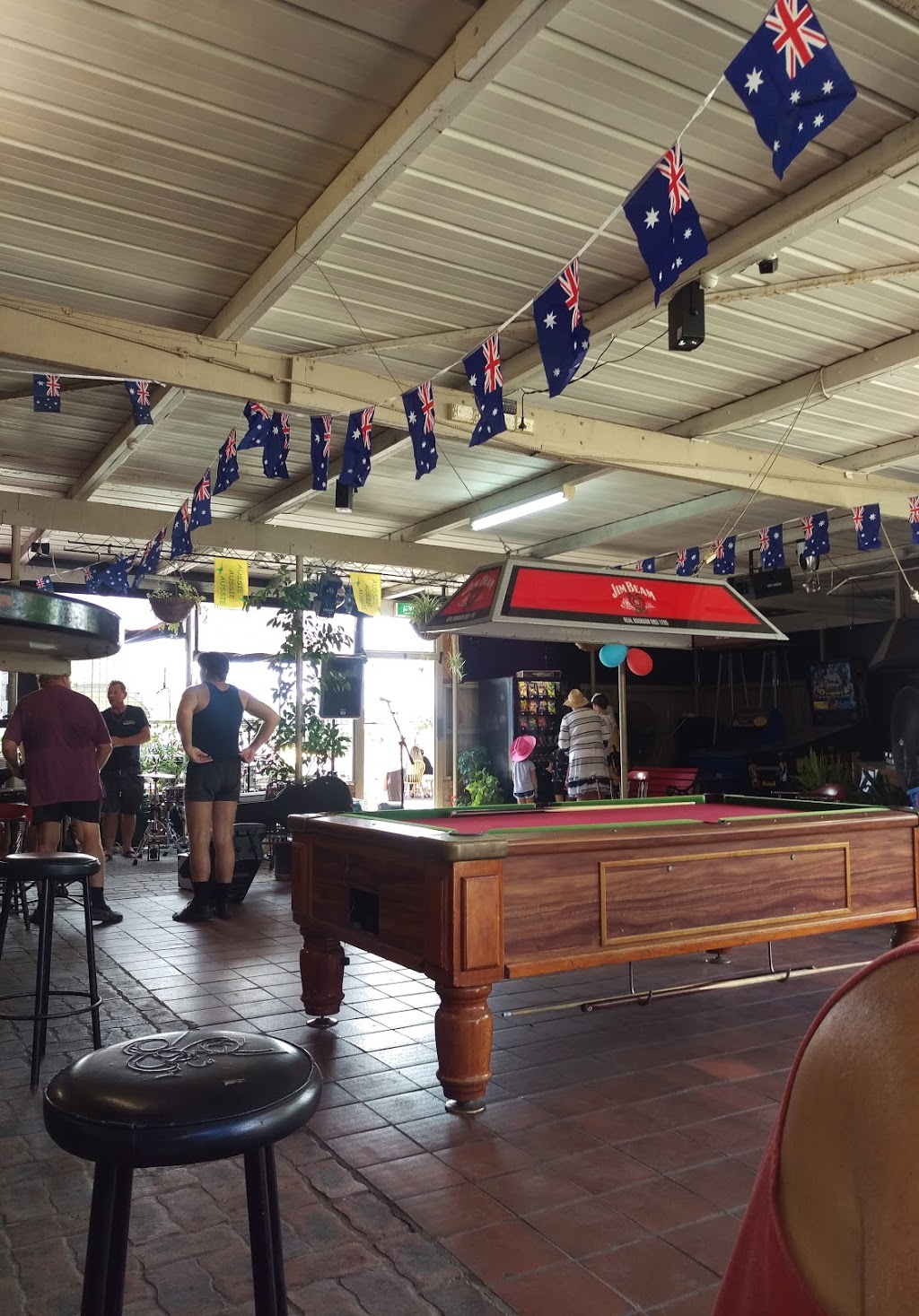 Commercial Hotel | bar | 33 Stephen St, Warialda NSW 2402, Australia | 0267291512 OR +61 2 6729 1512