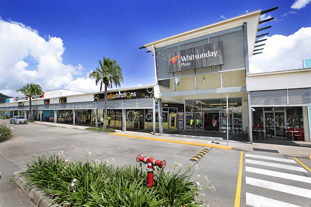 Whitsunday Plaza | shopping mall | 8 Galbraith Park Rd, Cannonvale QLD 4802, Australia | 0749461505 OR +61 7 4946 1505