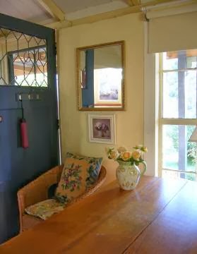 maggies cottage | 67 Franklins Track, Walmer VIC 3463, Australia | Phone: (03) 5474 3030